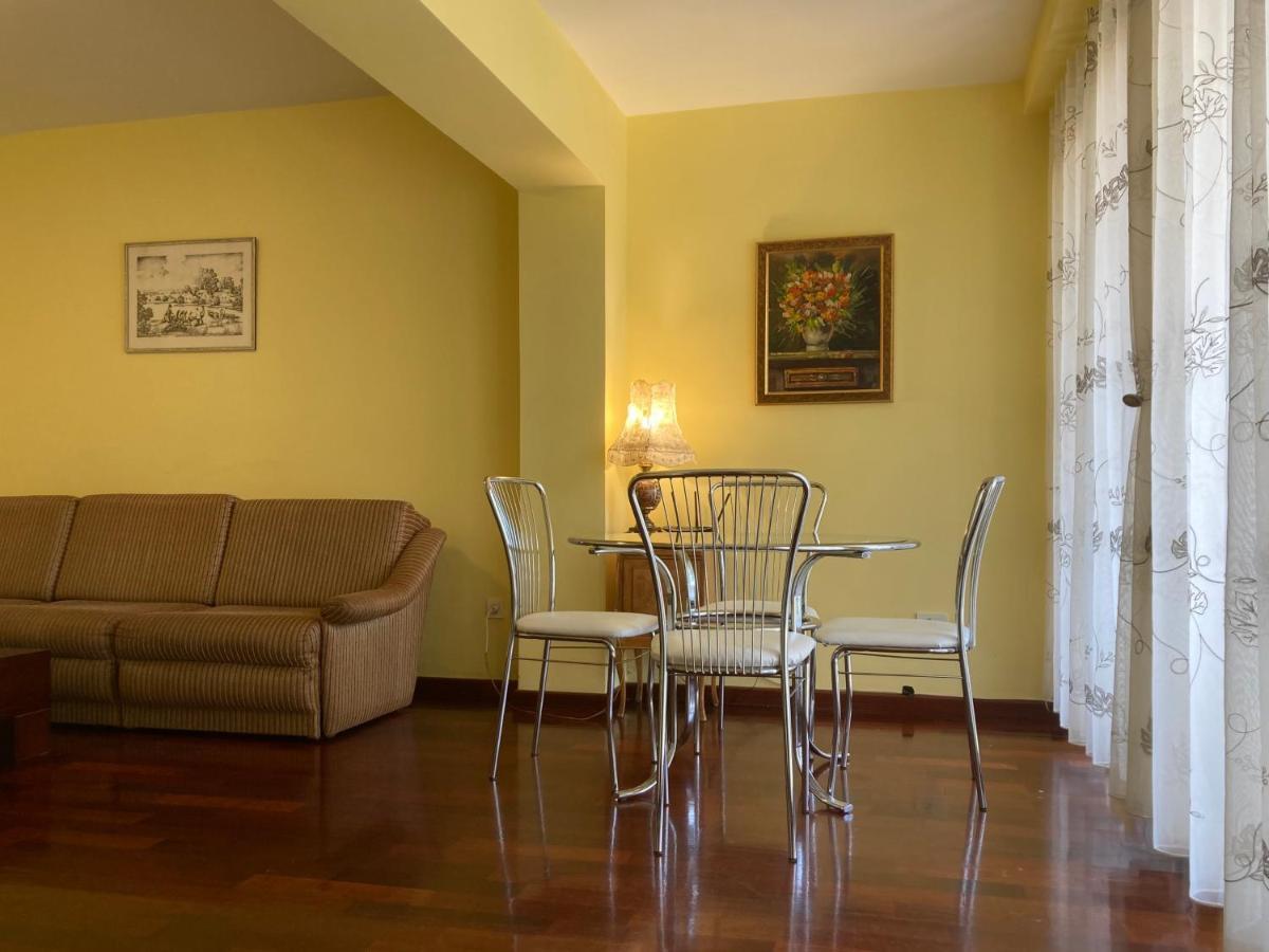 The View Apartment 3 Petrovac מראה חיצוני תמונה