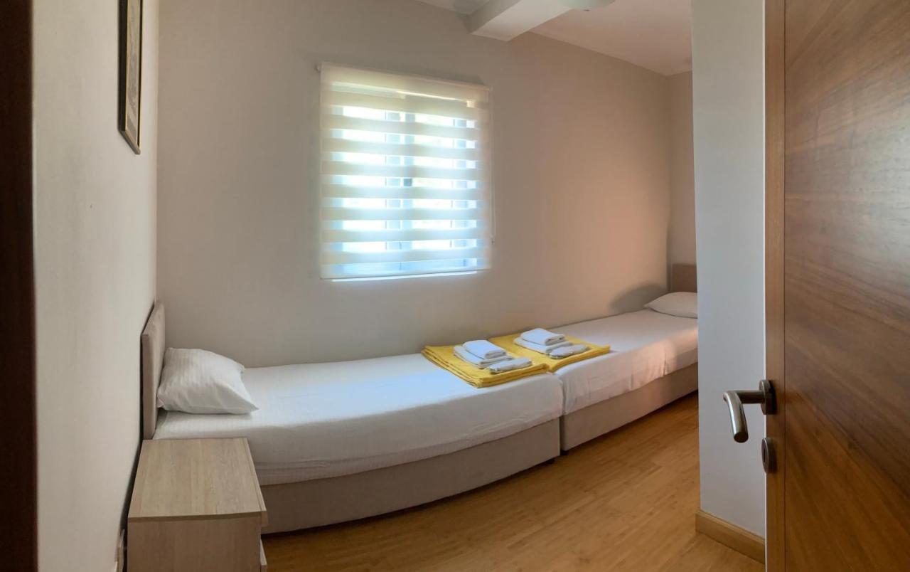 The View Apartment 3 Petrovac מראה חיצוני תמונה